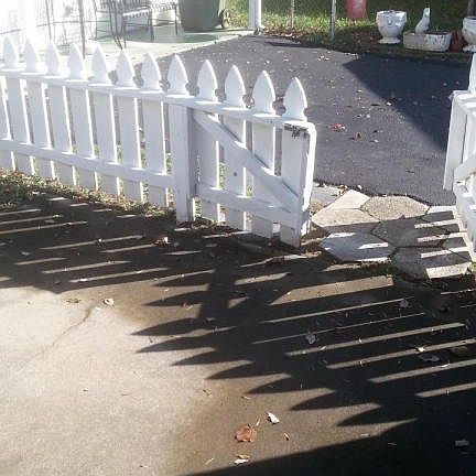 5th image of 2110 Ellison Ave