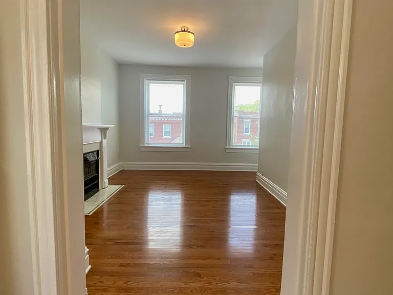 3464 S Spring Ave #A — Photo 8
