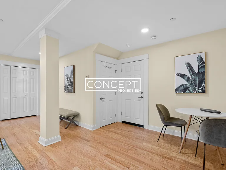 220 Commonwealth Ave #16 — Photo 16