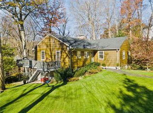 39 Kitchel Rd, Mount Kisco, NY 10549