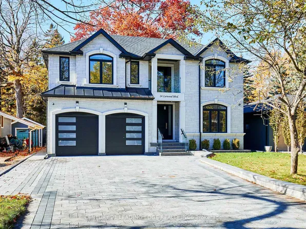 24 Larwood Blvd, Toronto, ON M1M 2M5