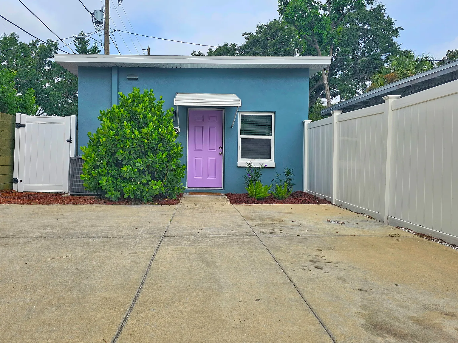 1 bed, 606 sqft, $1,900 — Photo 2