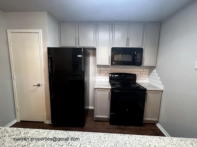 7902 Morning Grv — Photo 6