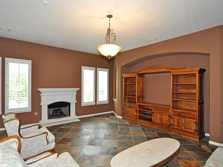 13607 Goldwater Ct — Photo 12