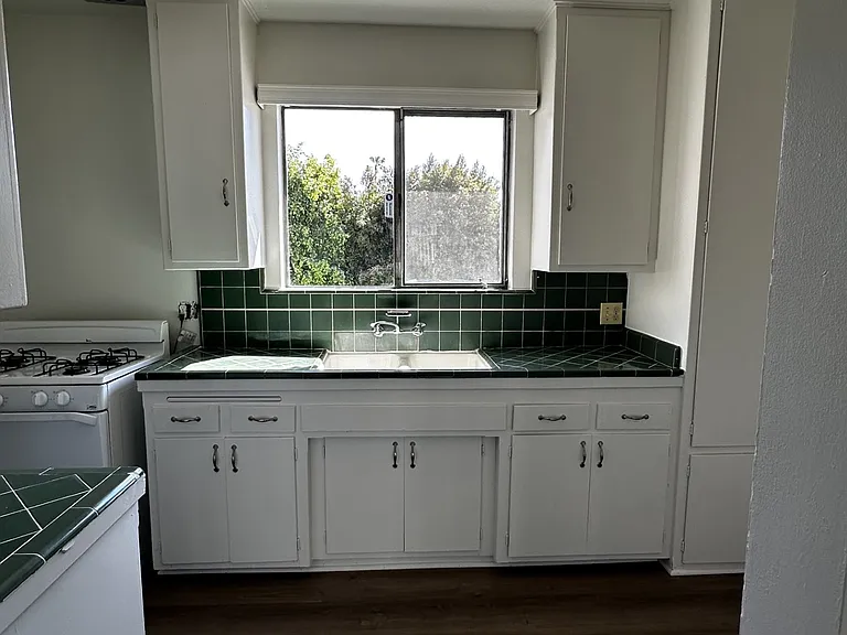 10250 W Camarillo St #15 — Photo 11