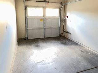 870 Mission Sierra Ct APT 19, Redding, CA 96003