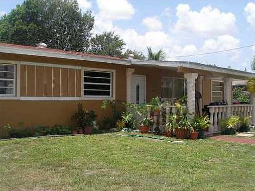 2nd image of 4922 NW 173rd Dr