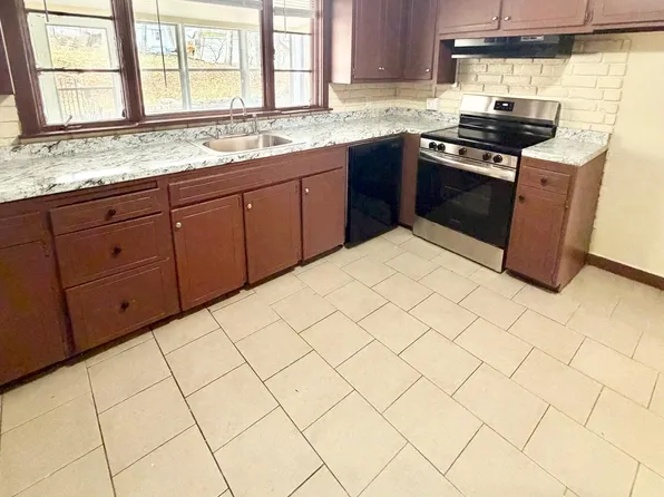 60 Fountain Ter #2, New Haven, CT 06515