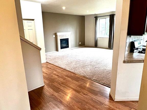 2nd image of 4303 NE 136th Ave