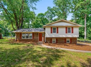 7235 Crenata Dr, Lewisville, NC 27023