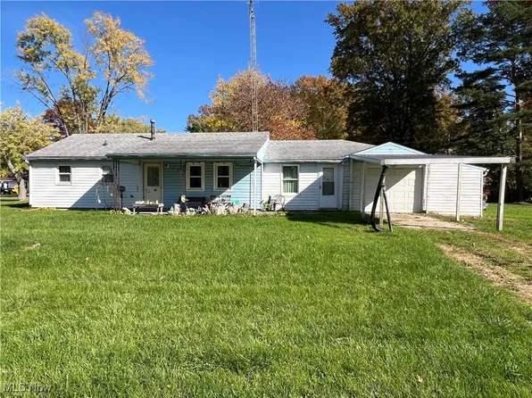 136 N 13th St, Sebring, OH 44672