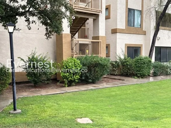 2550 E River Rd, Tucson, AZ