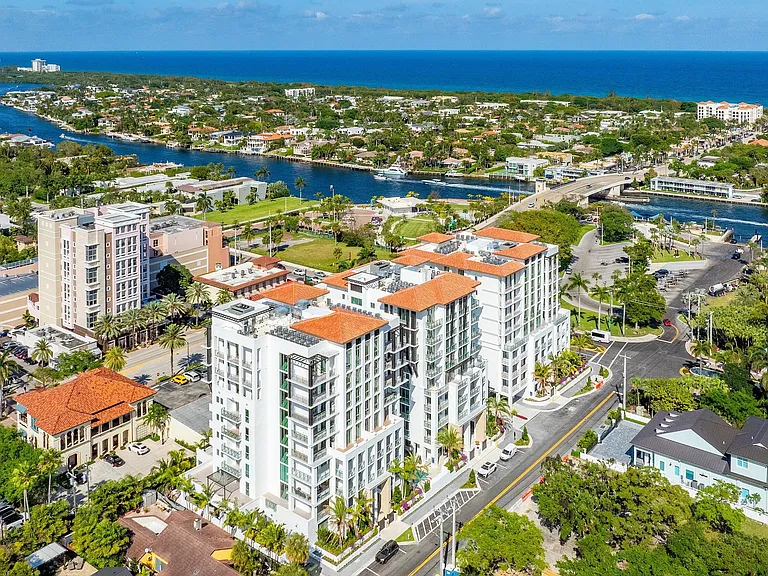 495 E Royal Palm Rd #201 — Photo 37