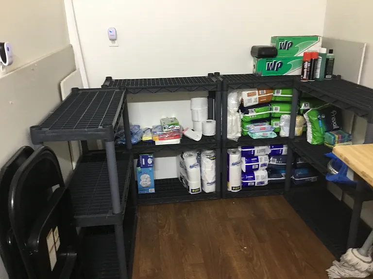 Area by second bathroom for storage, or
office space etc.