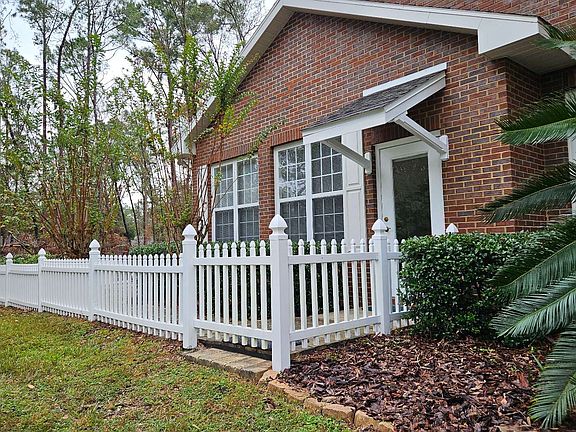 4th image of 23365 River Birch Ln