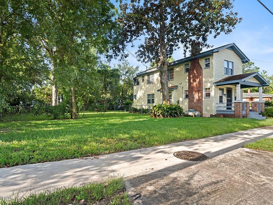 1st image of 1464 W 14th St