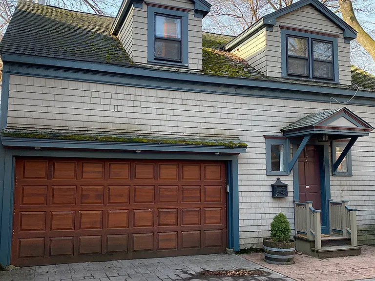 805 W Ferry St — Photo 1