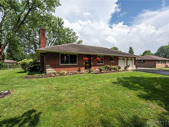 3rd image of 1128 Katherine Dr