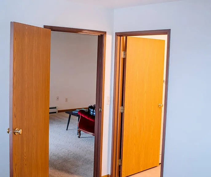 N3932 Washington Ave #8 — Photo 10
