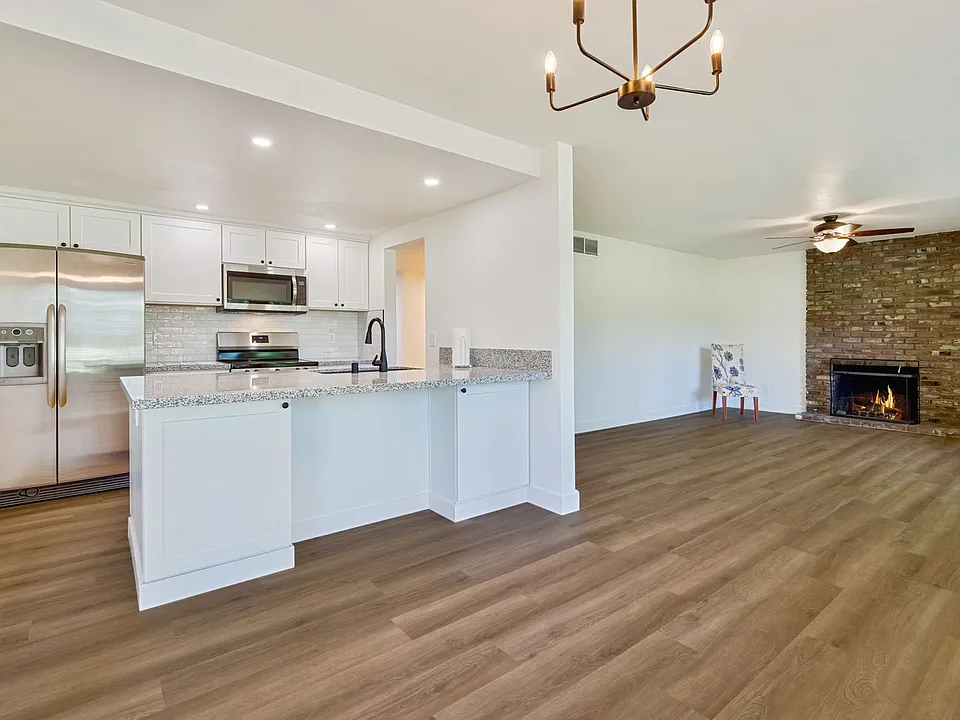7435 Fairway Two Ave #15