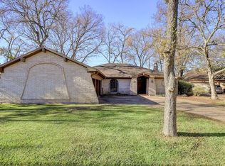 1915 Morton League Rd, Richmond, TX 77406