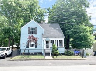 67 Vine St, Leominster, MA 01453