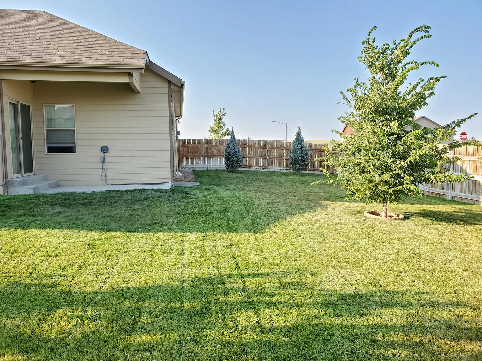 1713 Zuni Trl — Photo 2