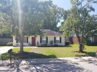 113 Bordeaux Ln, Savannah, GA 31419