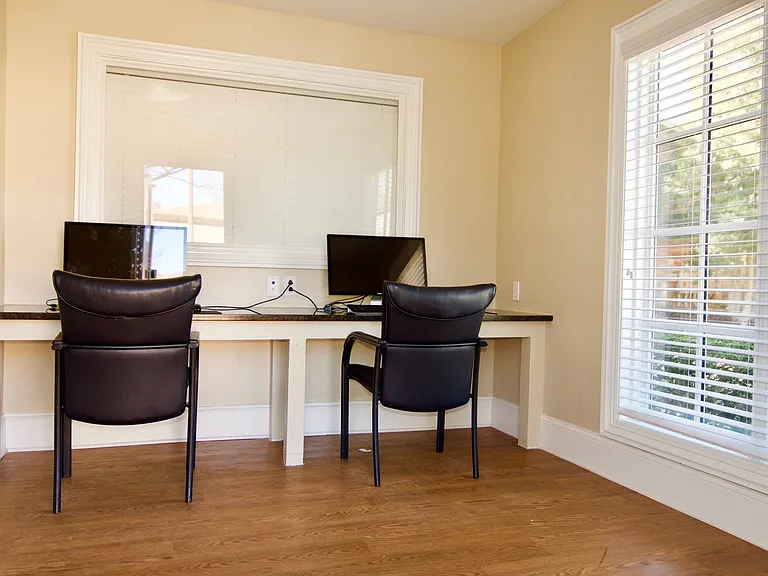 Resident Business Center