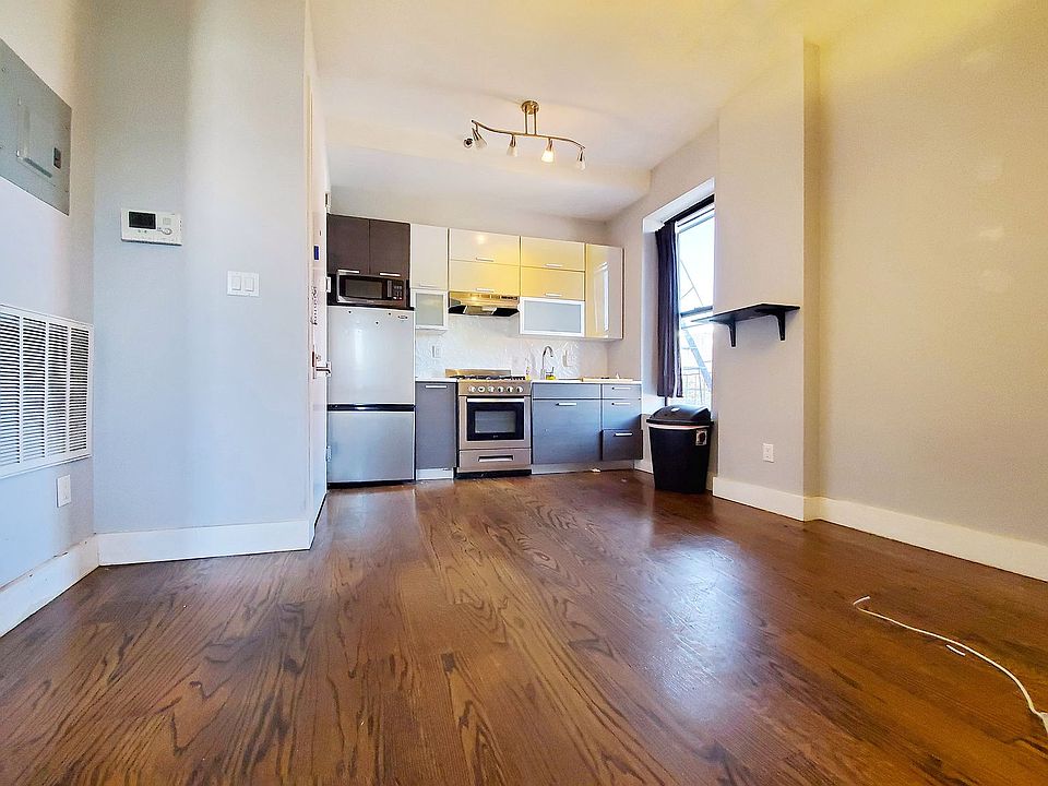 1st image of 148 Quincy St #4