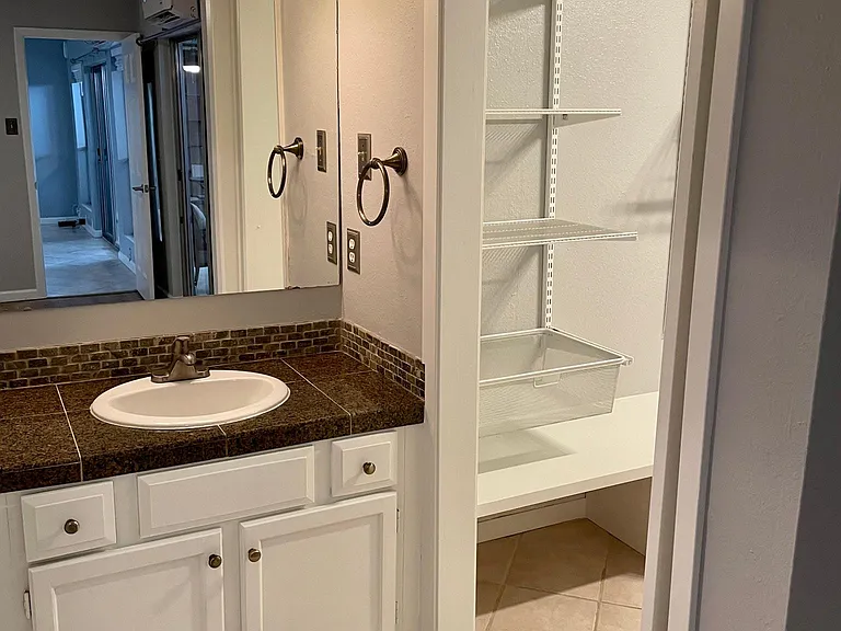 Master closet access