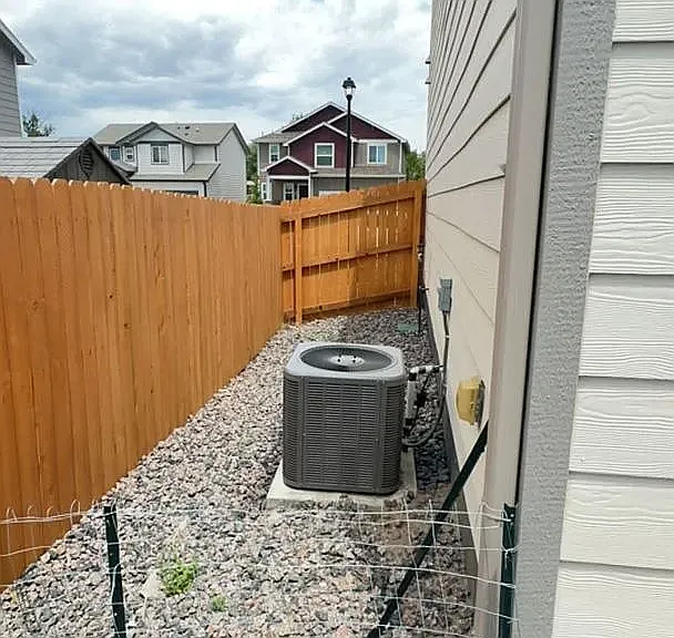 5423 Hammond Dr — Photo 20