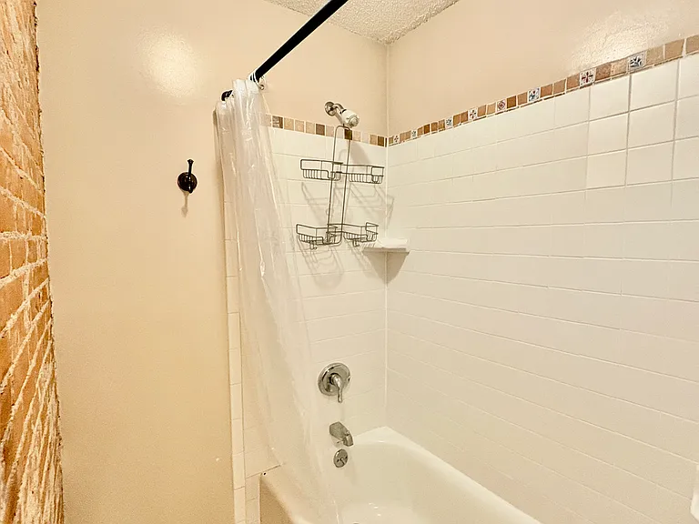 41 Pearl St #1 — Photo 15