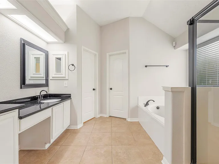 210 Leisure Dr — Photo 20