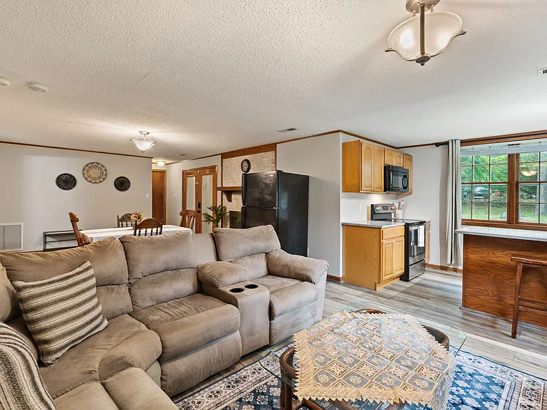 Huntington Woods Dr — Photo 8