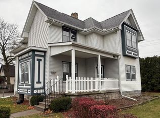 914 Cass Ave, Bay City, MI 48708