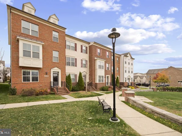 22308 Sweet Pepperbush Aly, Clarksburg, MD 20871