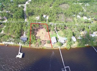 2620 Surf Rd, Panacea, FL 32346