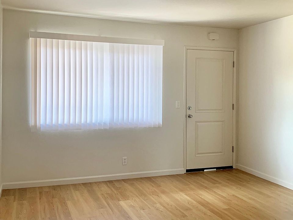 1st image of 2095 Lincoln Ave APT 6