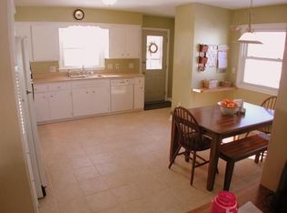 4822 Devonshire Ave, Lansing, MI 48910