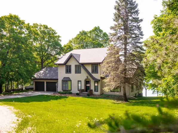 40861 Acorn Dr, Dent, MN 56528