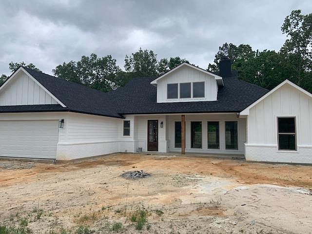 1st image of 112 Timber Creek Dr