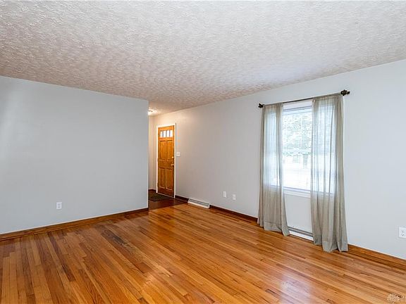 5th image of 5967 Homedale St