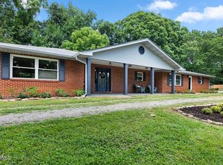 2111 Brown Rd, Knoxville, TN 37920
