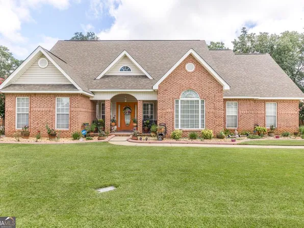 800 Bay Laurel Cir, Warner Robins, GA 31088