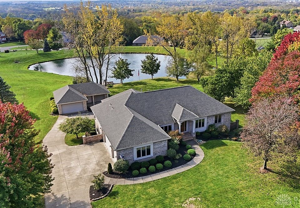 1st image of 812 Valley View Point