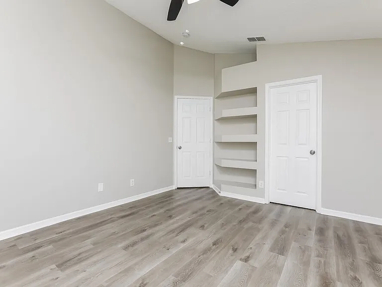 2539 Titus Ct — Photo 7