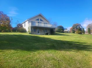 715 River Rd, Cushing, ME 04563