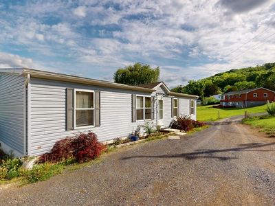 970 Greenspring Valley Rd, Springfield, WV, 26763