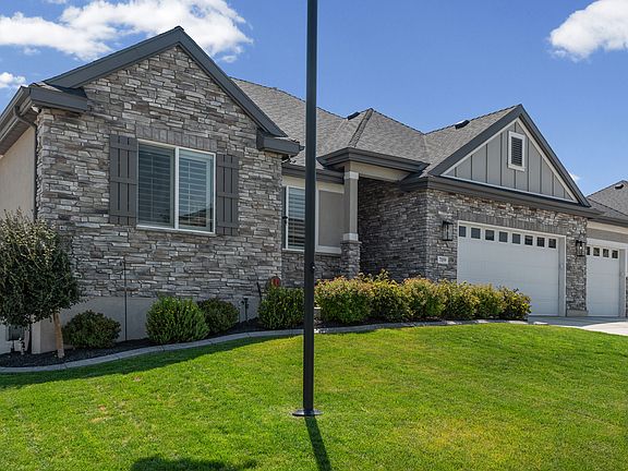 3rd image of 7059 W Addison View Ln #119